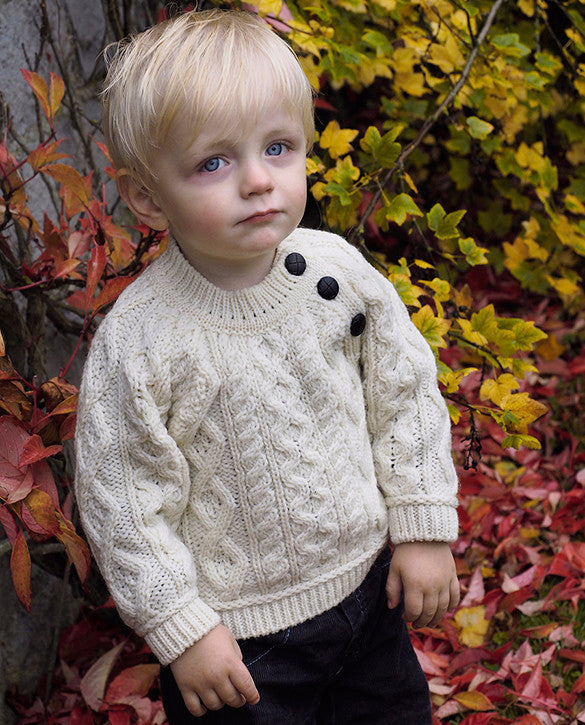 Child sweater with buttons